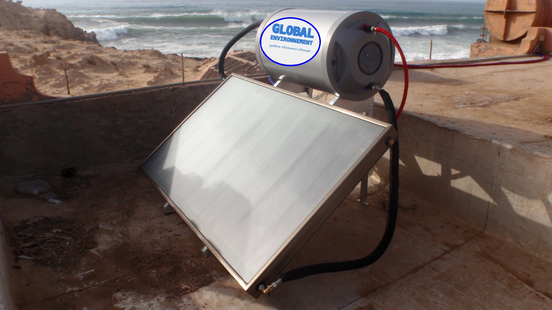 Chauffe-eau-solaire-150l-cir-ouv-sidiwassay